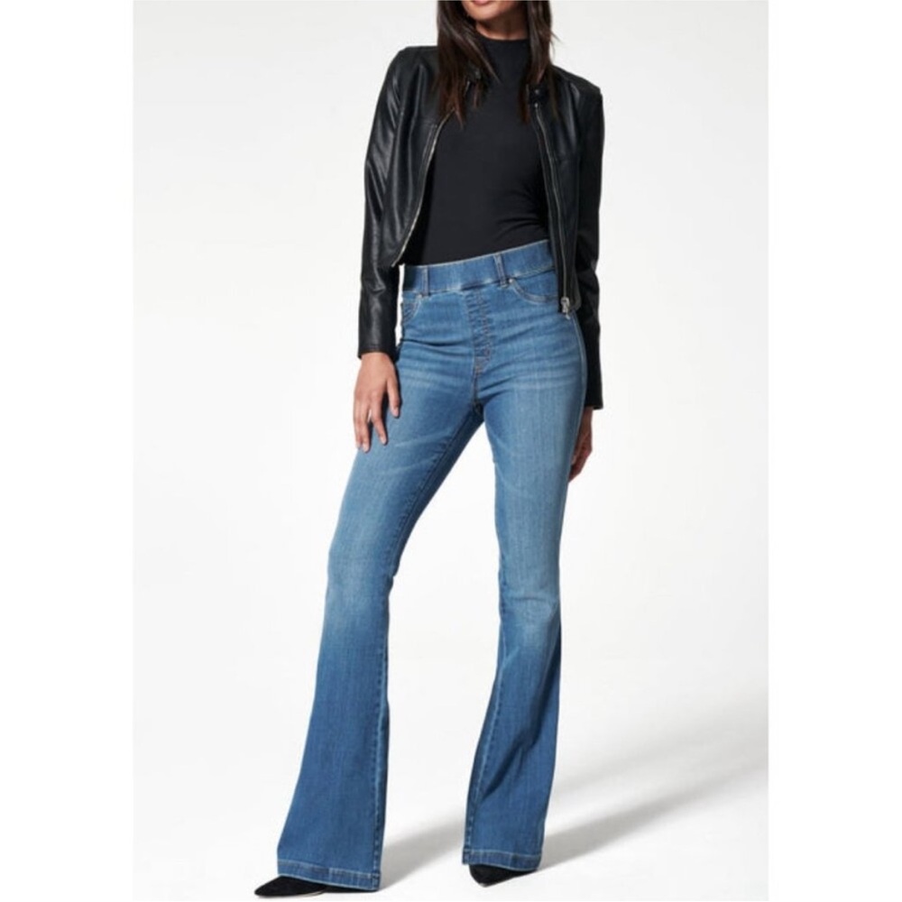 Spanx Flare Jeans Bootcut Pull On Vintage Indigo Stretch Women’s size Sx32‎ NWT